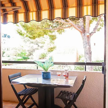 Un Sejour Ideal A Deux Pas De La Mer Hyères Extérieur photo